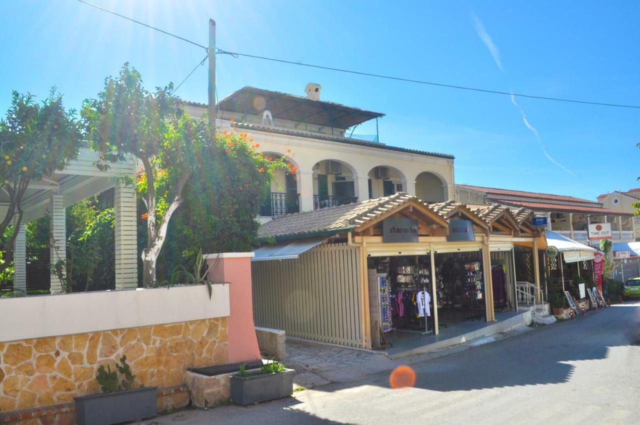 Holiday Studio Apartments Yannis On The Beach Of Agios Gordios In Corfu Exterior foto